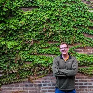 Meet your Posher, Aaron